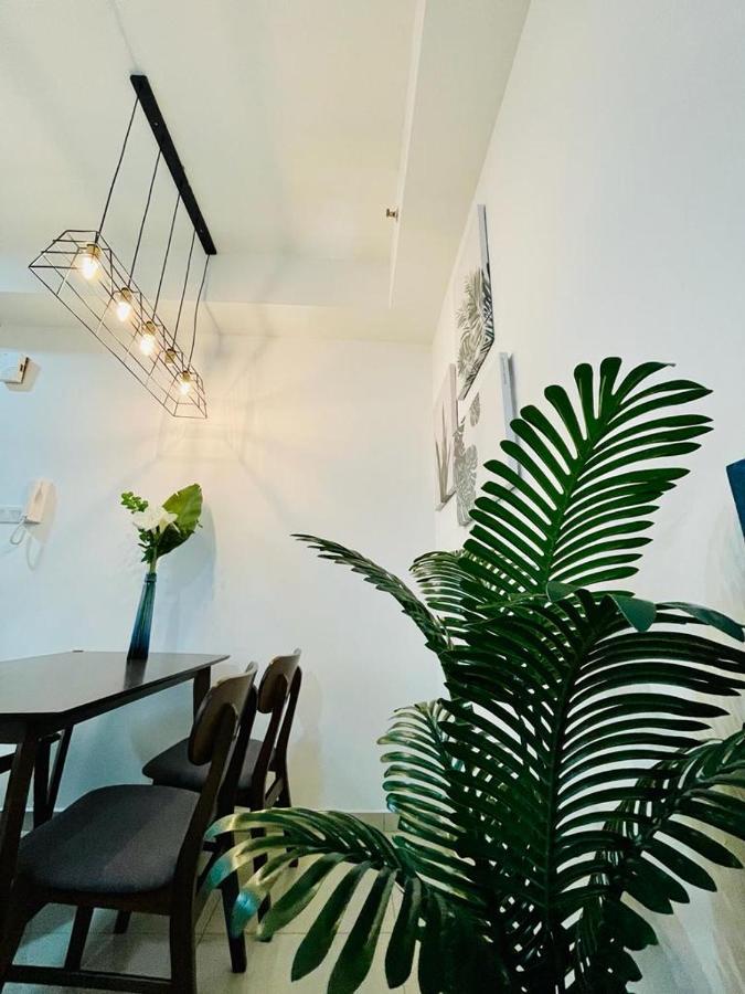 Homestay I-City Cantik, Tenang, Wifi, 4K Smart Tv, Netflix, Coway, Free Parking Shah Alam Exterior photo