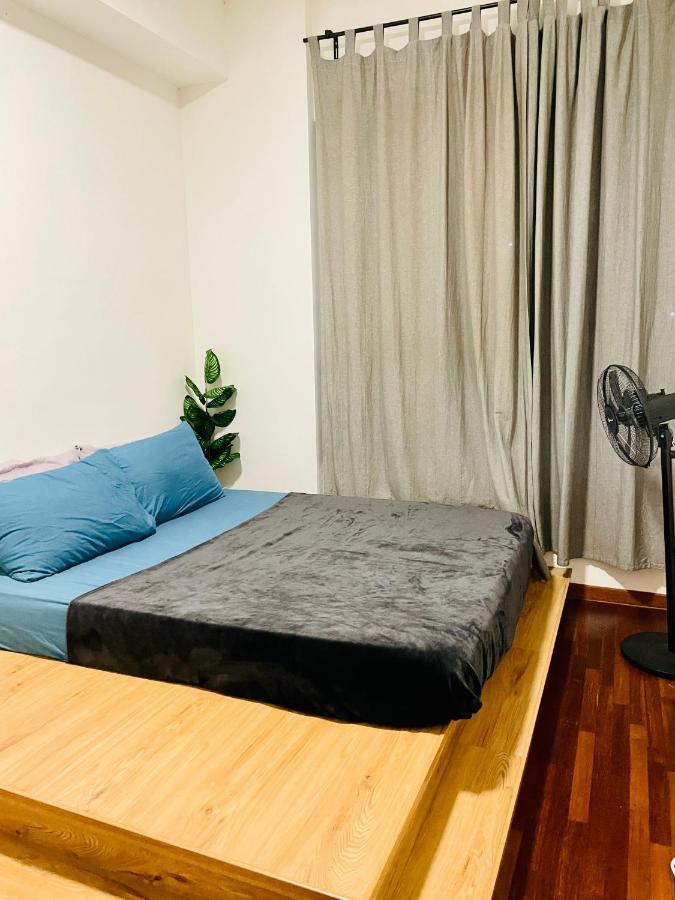 Homestay I-City Cantik, Tenang, Wifi, 4K Smart Tv, Netflix, Coway, Free Parking Shah Alam Exterior photo