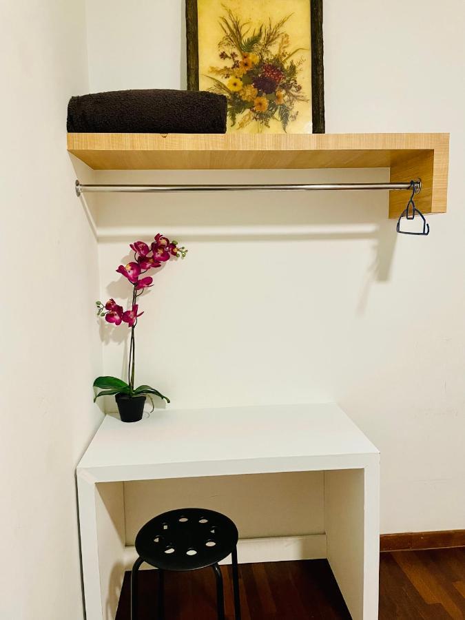 Homestay I-City Cantik, Tenang, Wifi, 4K Smart Tv, Netflix, Coway, Free Parking Shah Alam Exterior photo